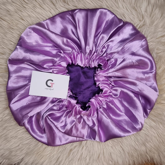 LashedwithLana - What are the benefits of a silk bonnet? 🤔 - Helps reduce  friction & minimizes frizz - Prevents tangling - Keeps your hair  moisturized Purchase your silk designer bonnets today!
